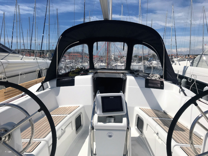 foto Sun Odyssey 419 4