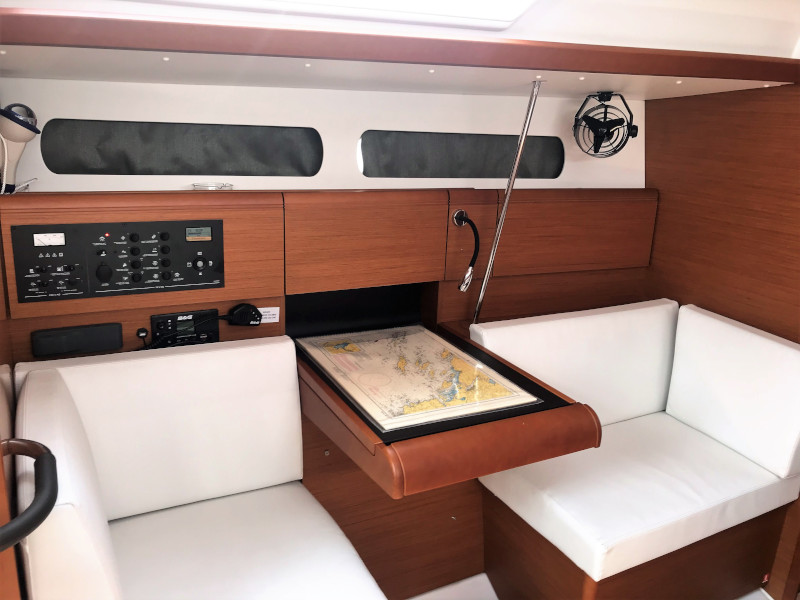foto Sun Odyssey 419 15