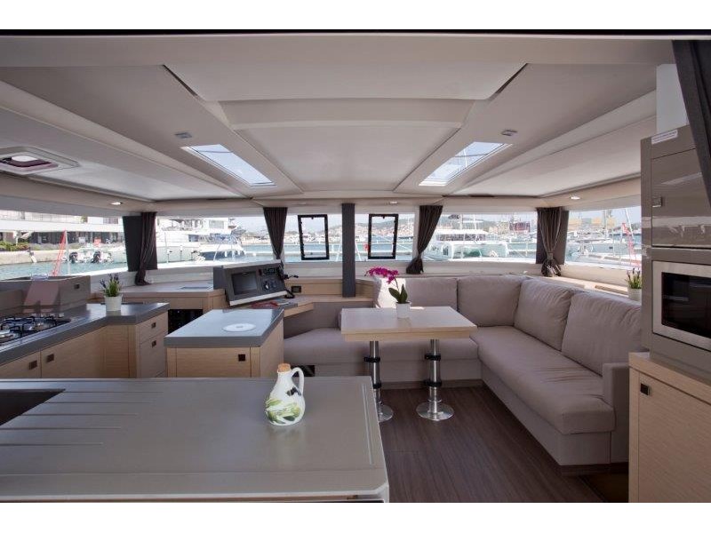 Catamaran - Saona 47 - 6 Cabins - Built 2018