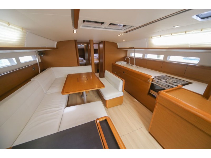 foto Sun Odyssey 519 18