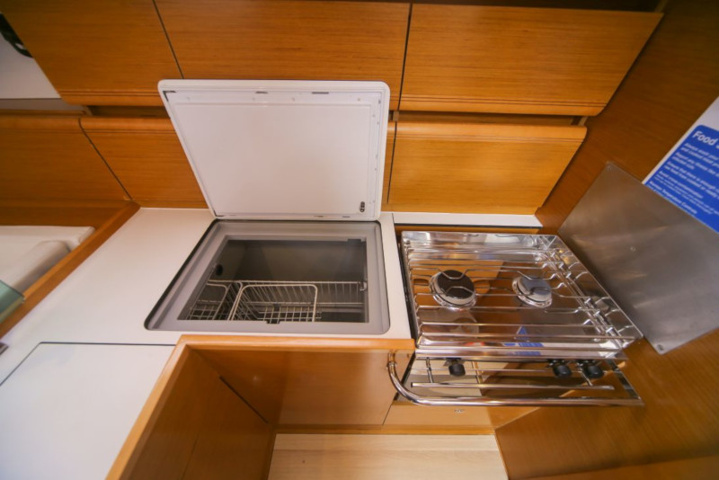 foto Sun Odyssey 449 11