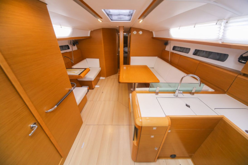 foto Sun Odyssey 449 12