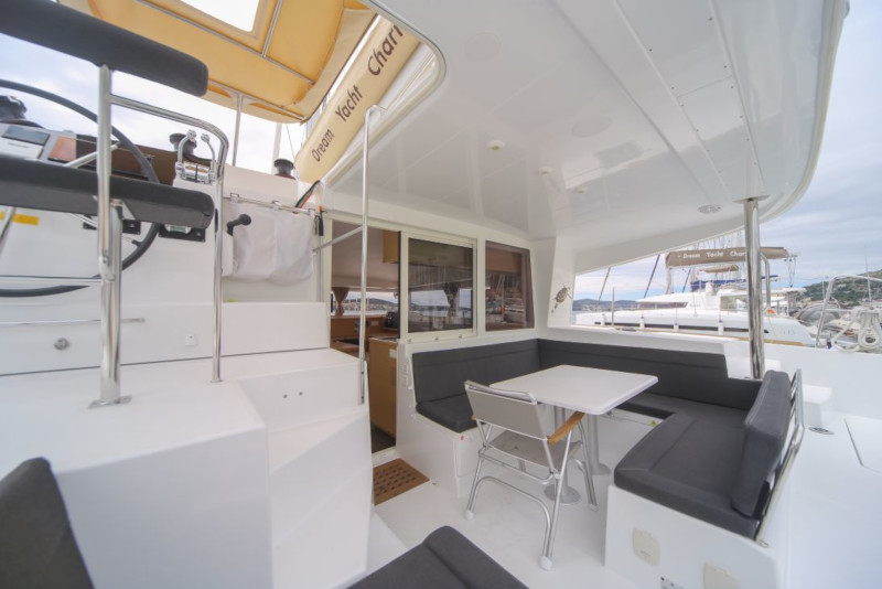 照片 Lagoon 400 S2 2