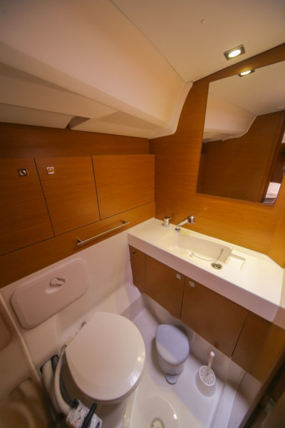 photo Sun Odyssey 469 7