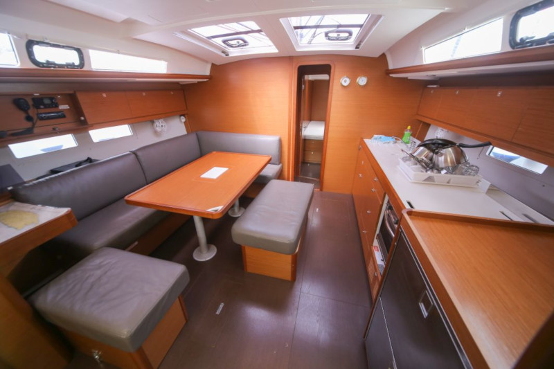 foto Dufour 460 Grand Large 6