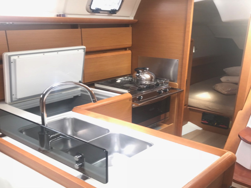 foto Sun Odyssey 379 4