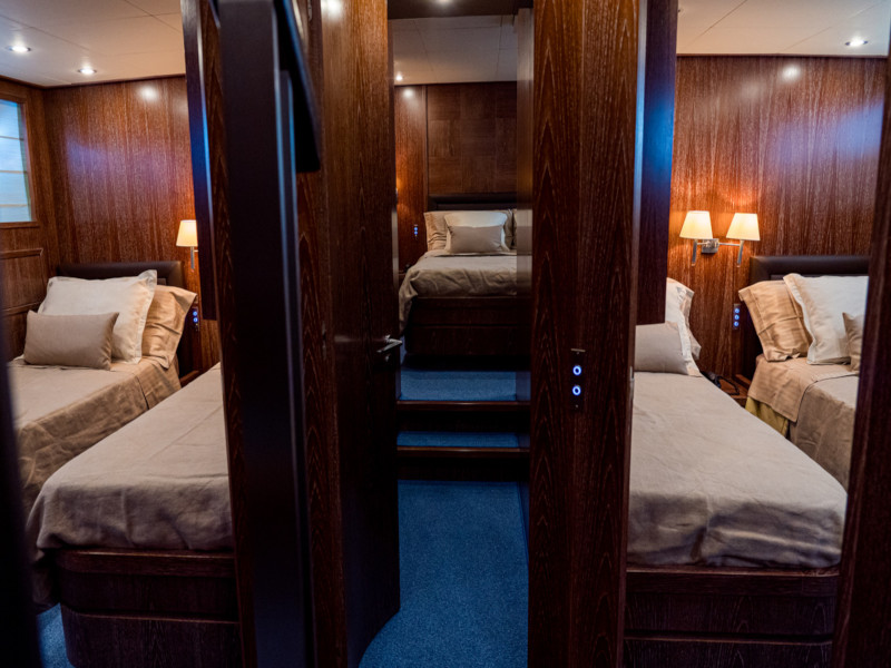 фото Akhir 85 36