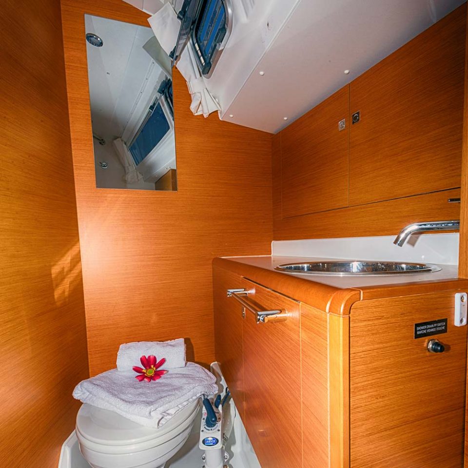 صور Sun Odyssey 409 10