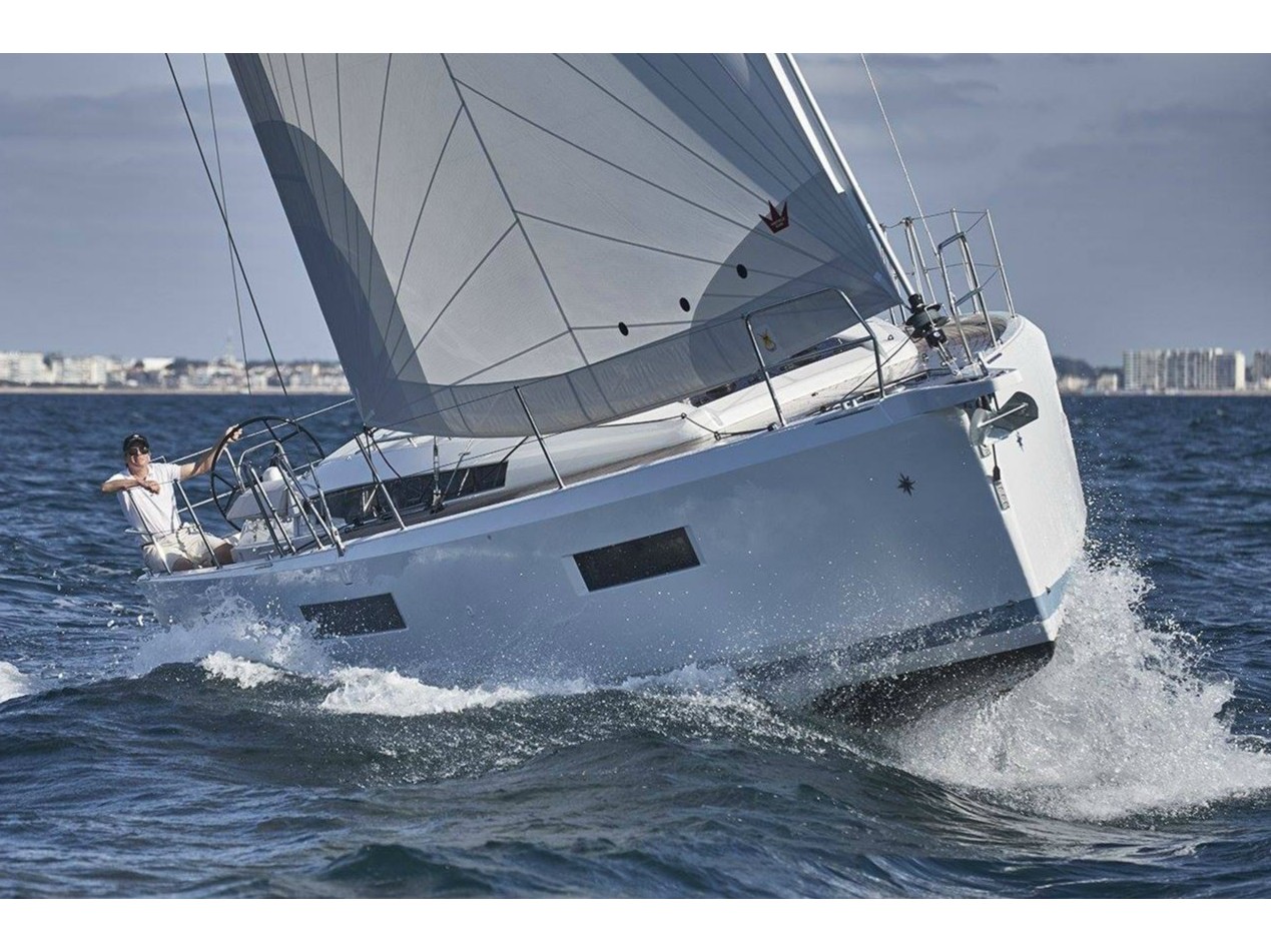 Sun Odyssey 440