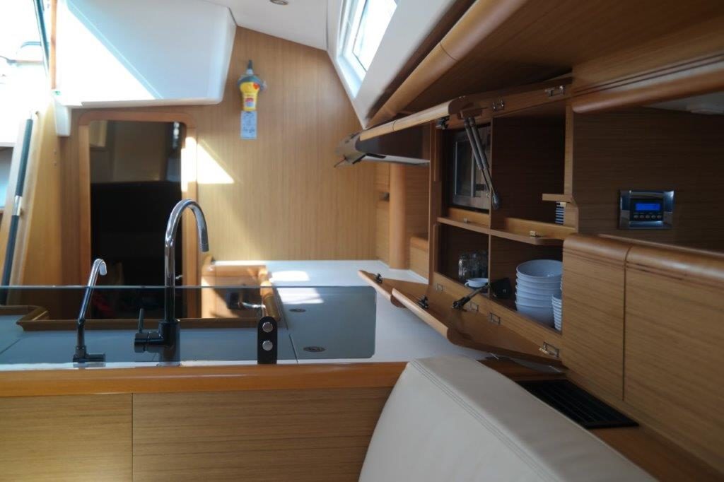 фото Jeanneau 57 6