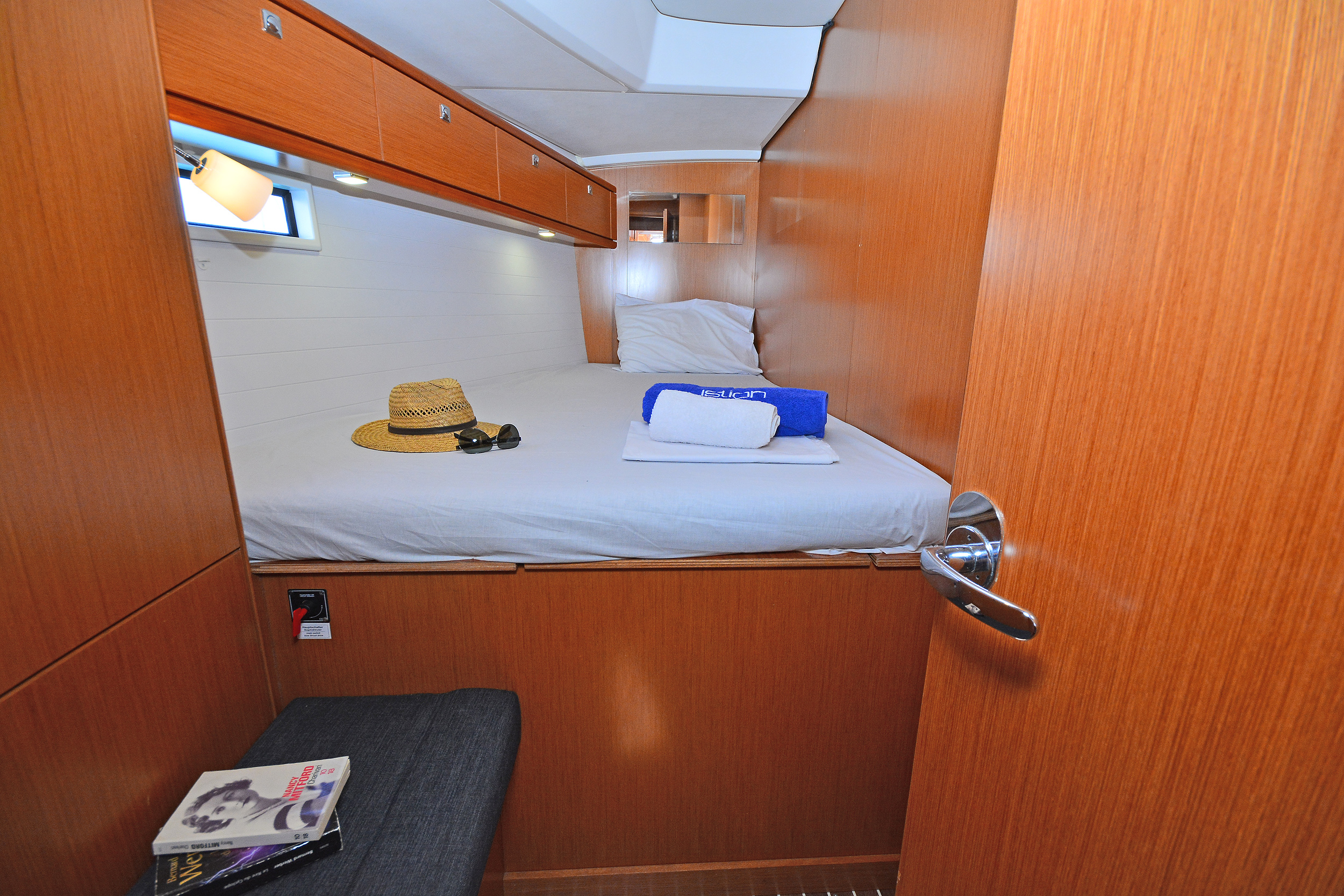 foto Bavaria Cruiser 46 10