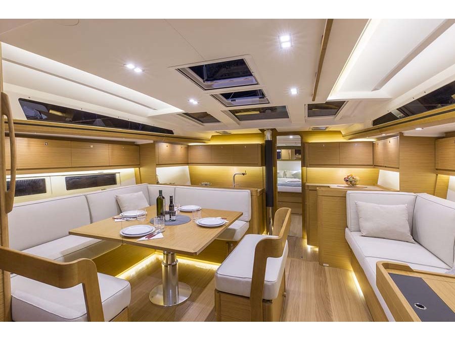 foto Dufour 520 Grand Large 11