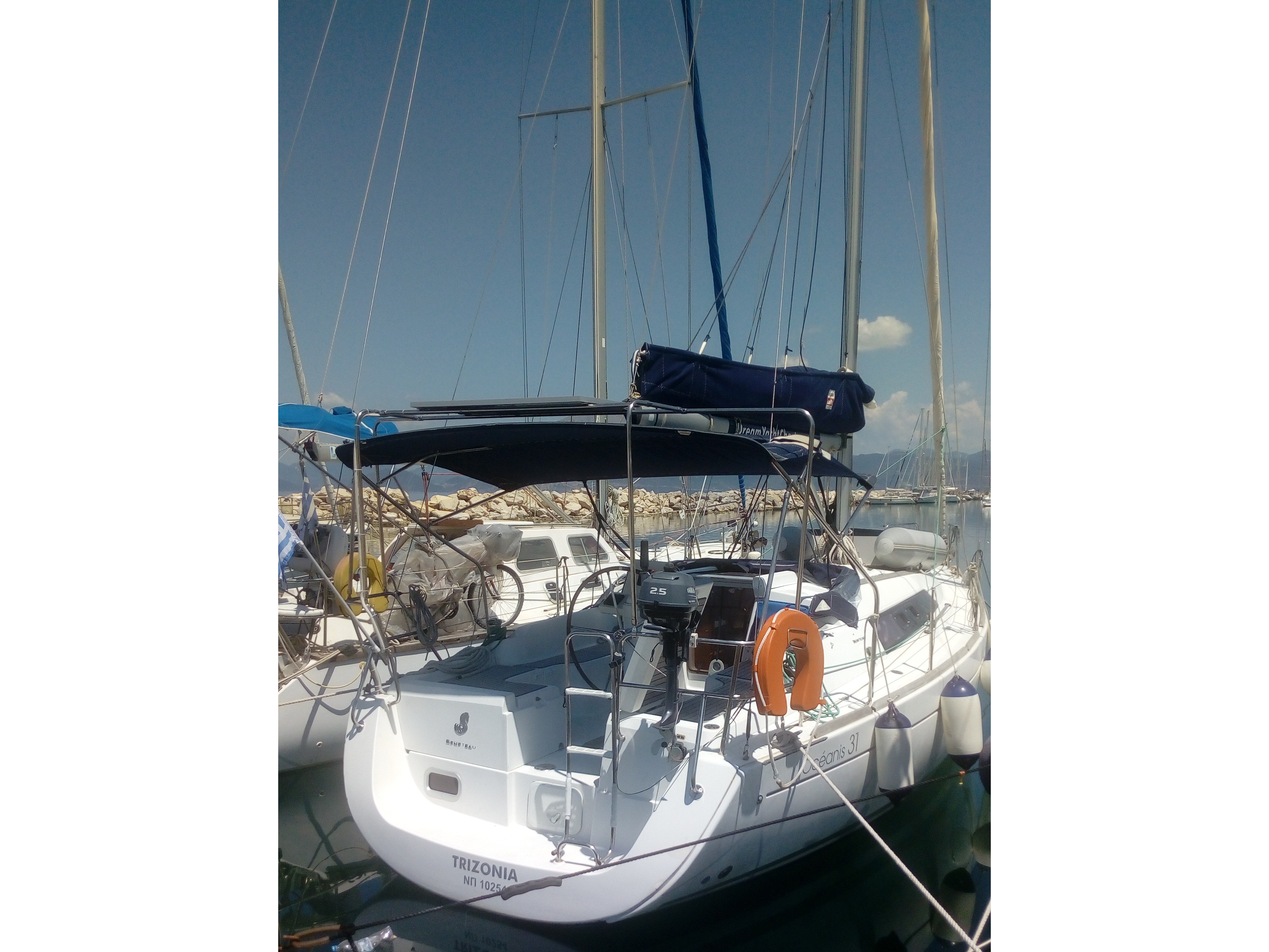 Oceanis 31 “TRIZONIA “, Lefkada