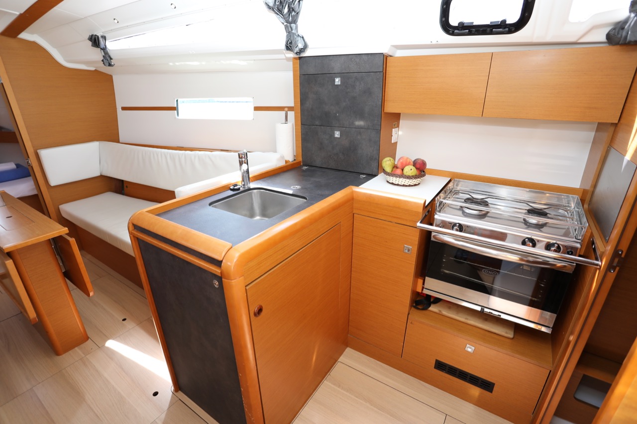 照片 Sun Odyssey 349 6