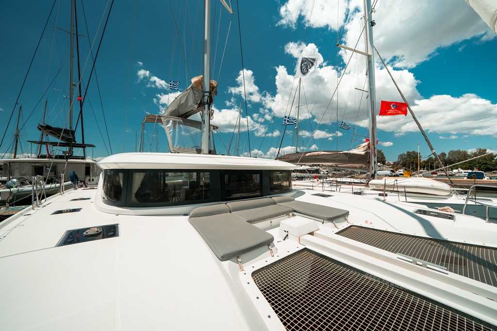 Yacht image 5