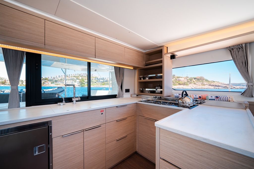 Yacht image 2