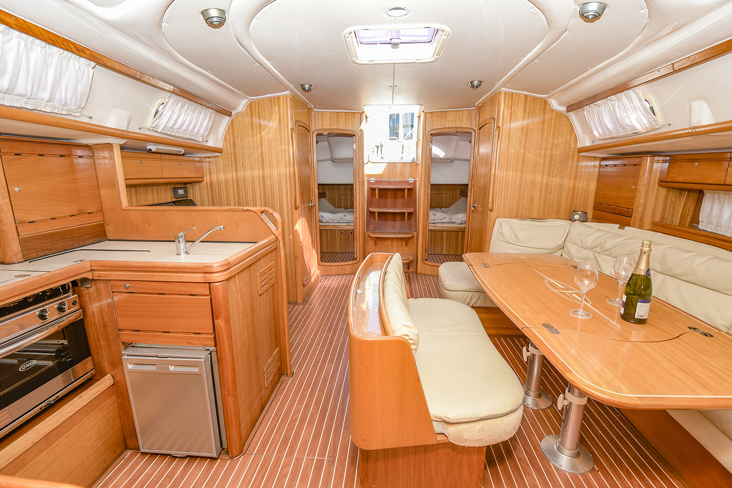 صور Bavaria 50 Cruiser 3