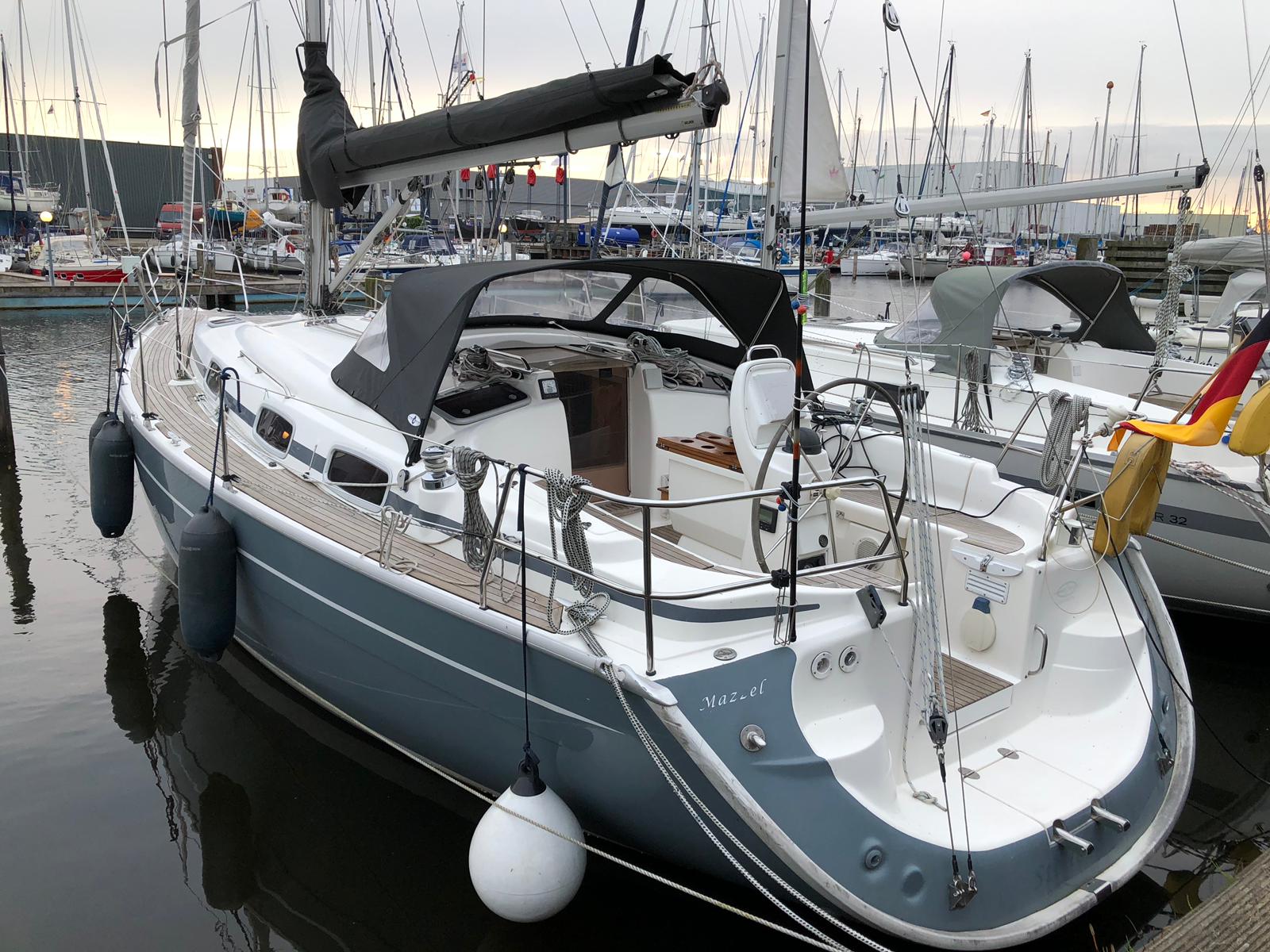 Bavaria Yachtbau 1 Bavaria Yachtbau 1