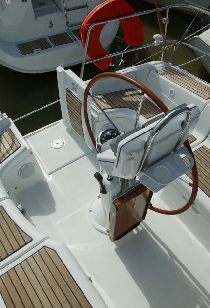 照片 Oceanis 373 24