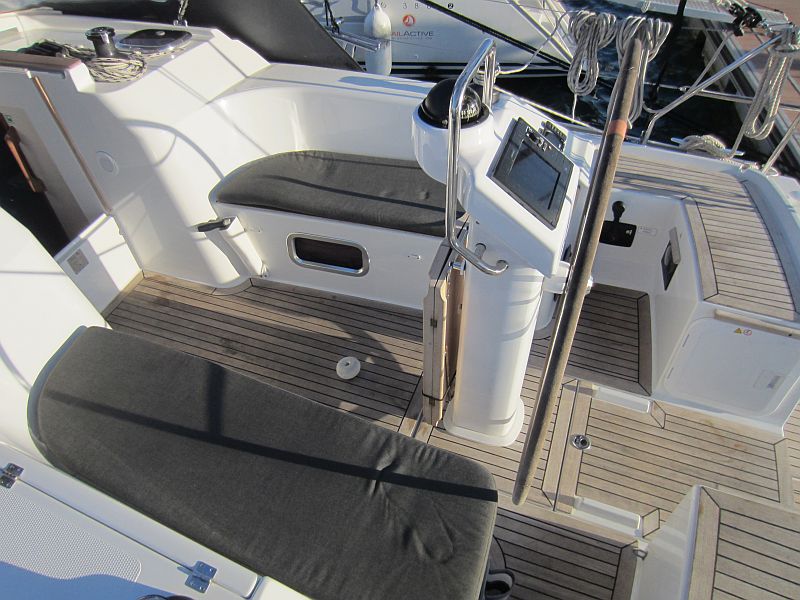 photo Hanse 325 6