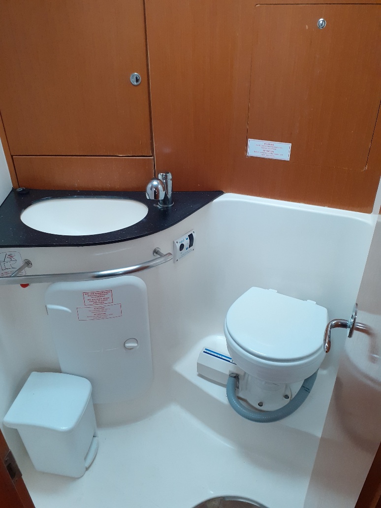 foto Bavaria 43 Cruiser 1