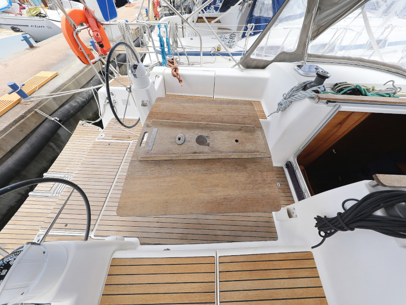 фото Dufour 380 6