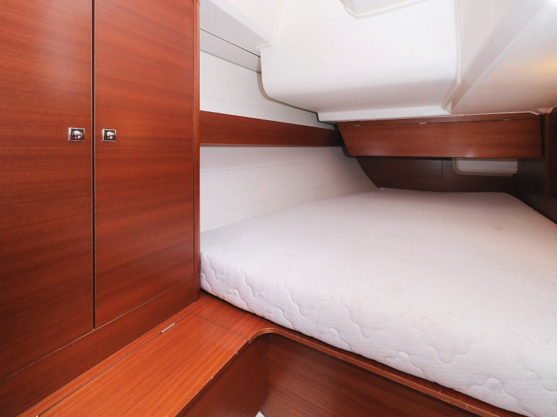 фото Dufour 380 44