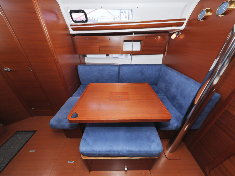 фото Dufour 380 53