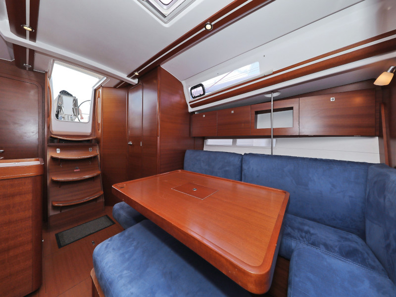 фото Dufour 380 55