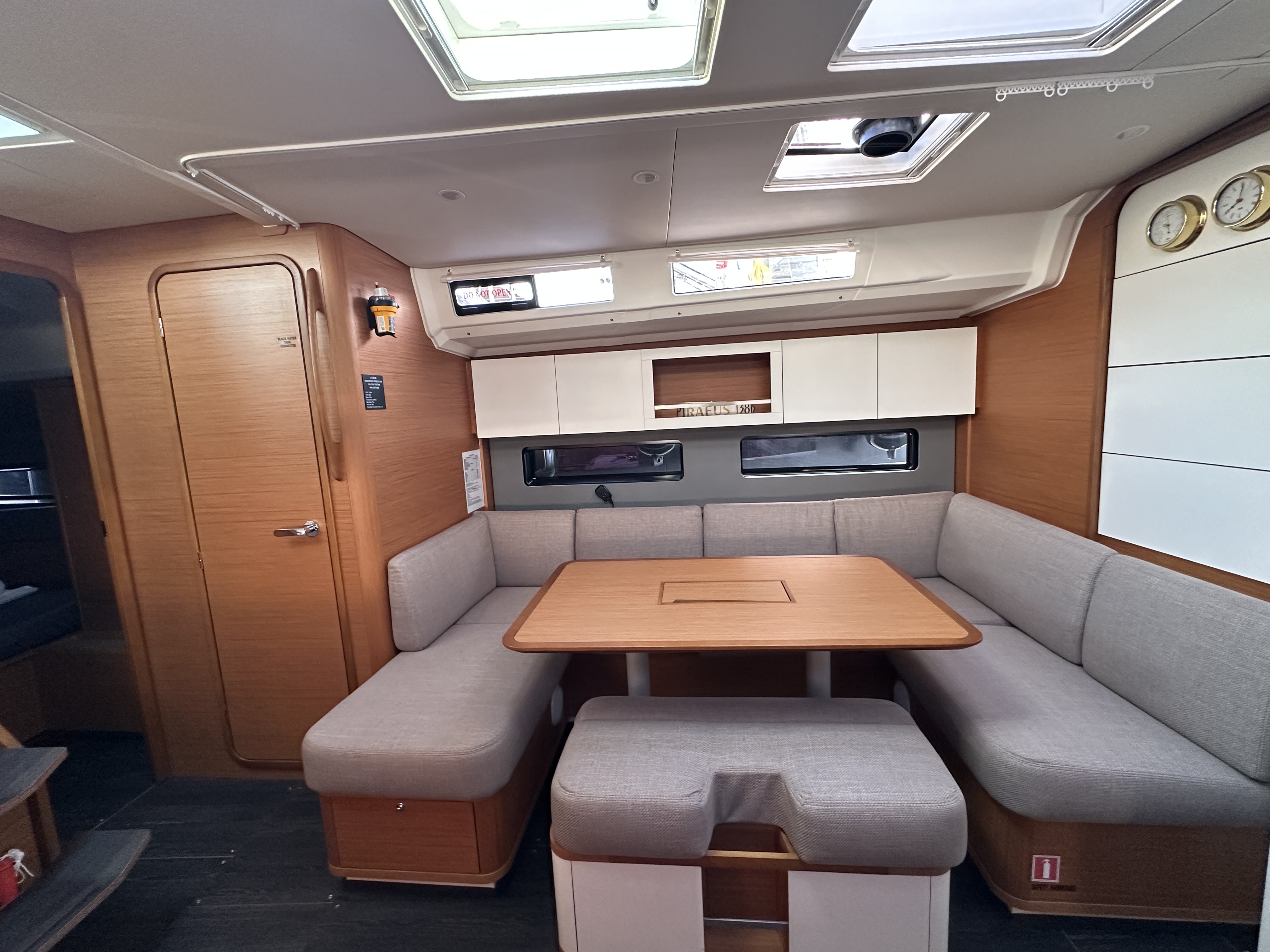 Yacht image 1