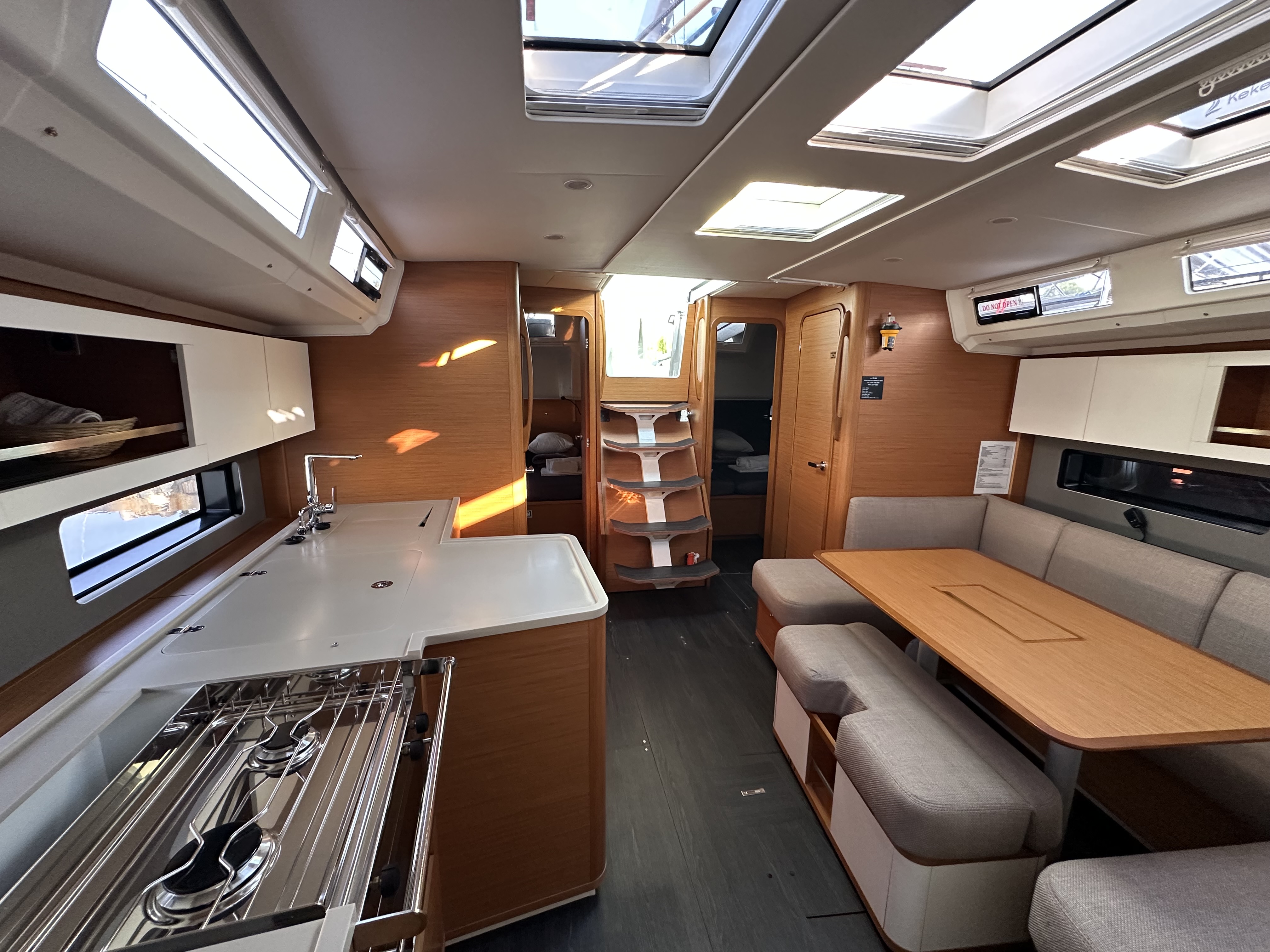 Yacht image 7