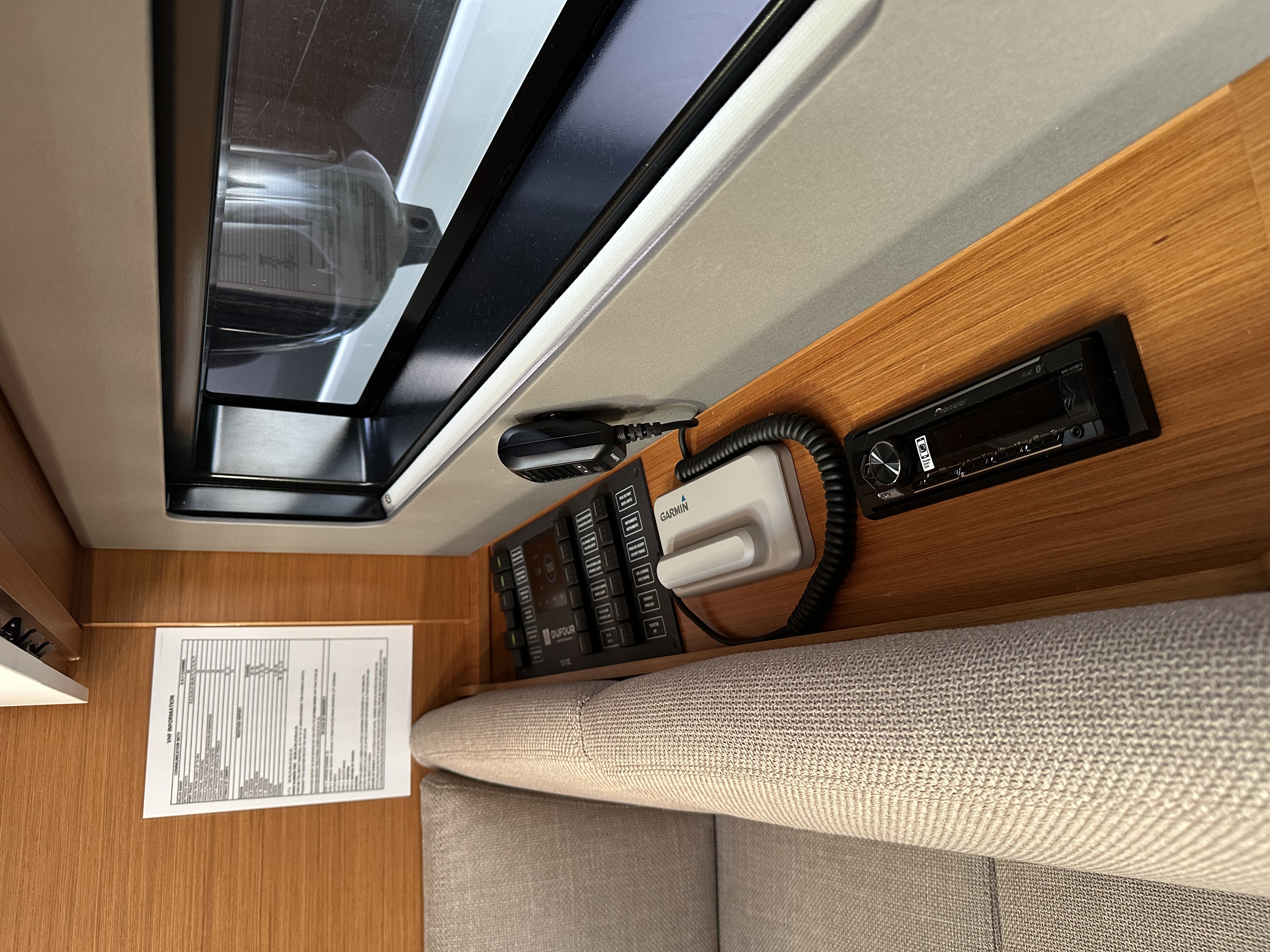 Yacht image 17