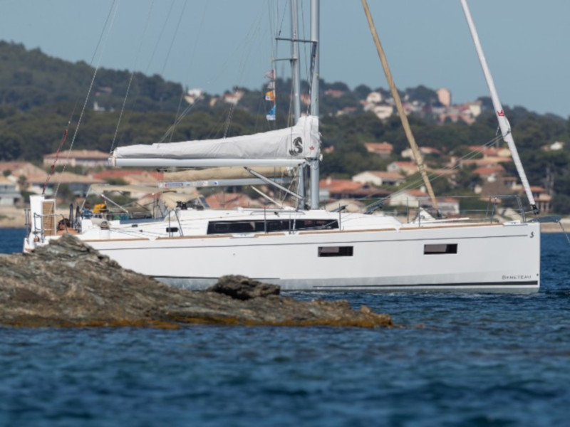 Oceanis 38.1 “Eleven“, Primošten