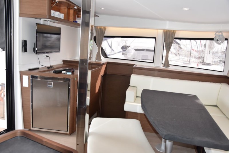 фото Lagoon 42 5