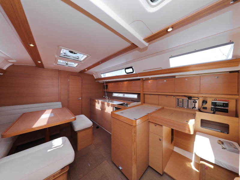 foto Dufour 450 Grand Large 49