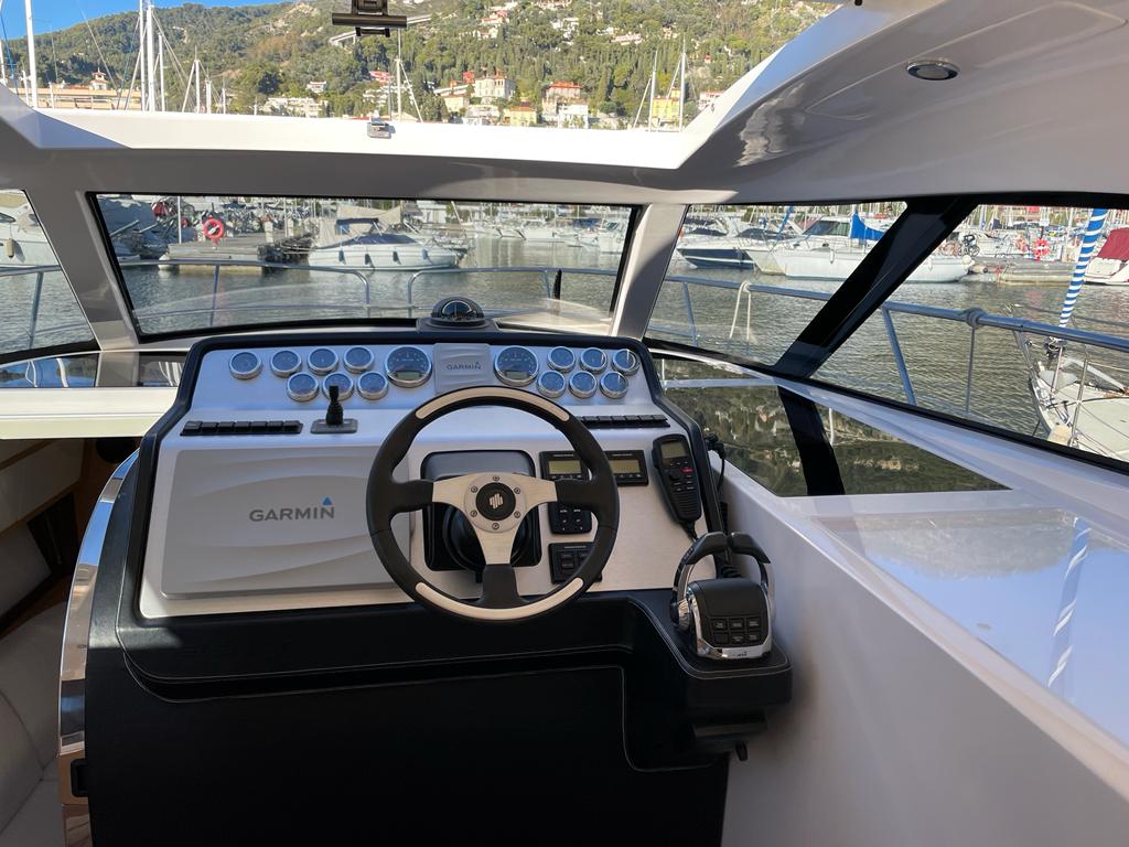 Elan 30