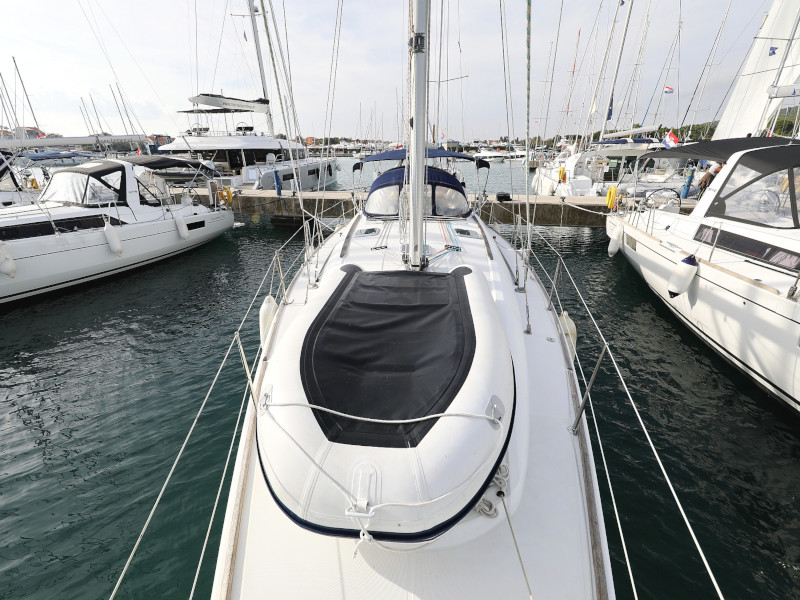 фото Sun Odyssey 45 8