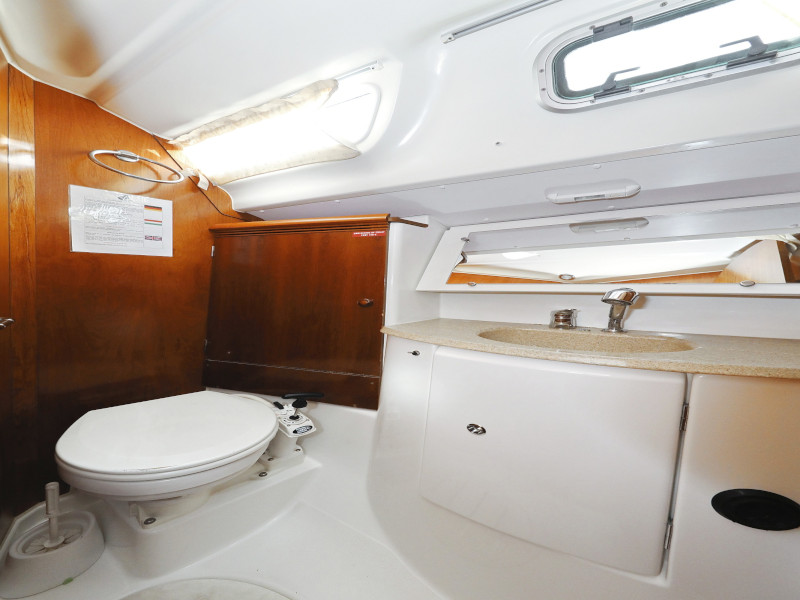 фото Sun Odyssey 45 23