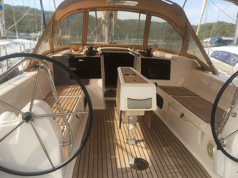 照片 Dufour 382 Grand Large 8