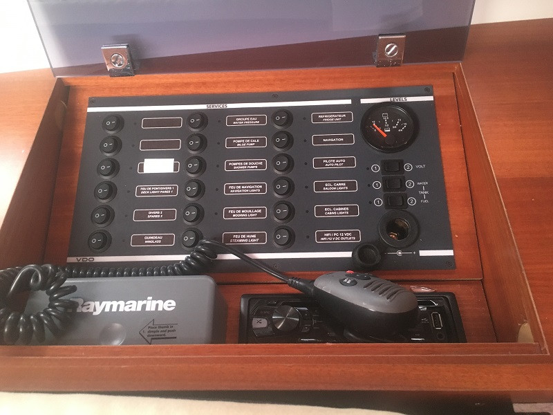 照片 Dufour 382 Grand Large 25