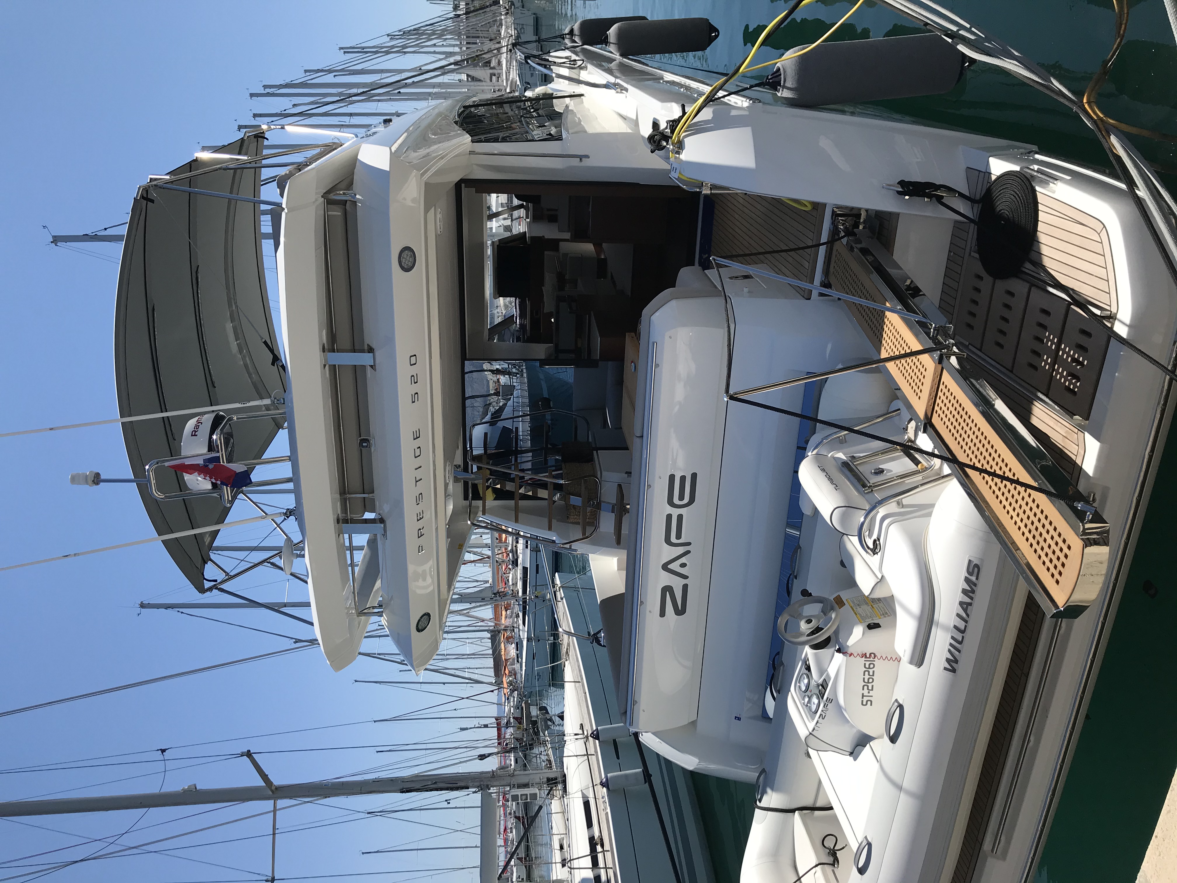 foto Prestige 520 20