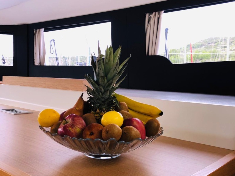 foto Dufour Catamaran 48 21