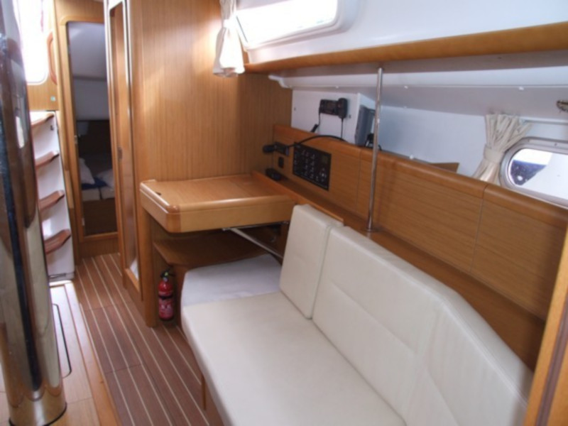 صور Sun Odyssey 36i 10