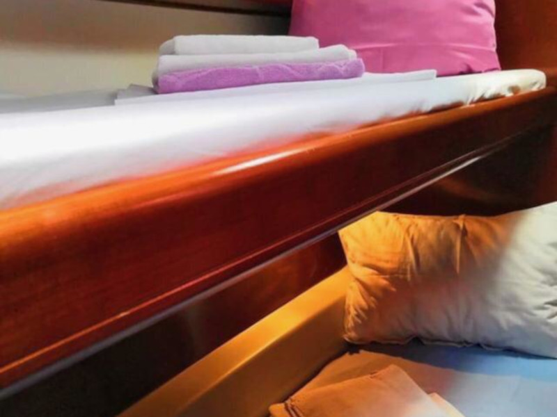 photo Oceanis 473 12