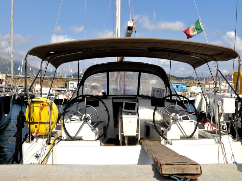 صور Sun Odyssey 419 6