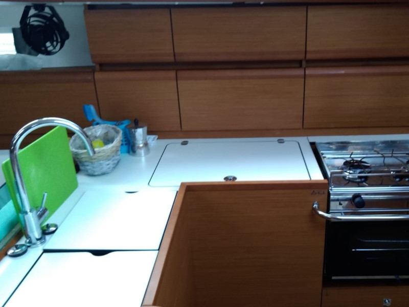 صور Sun Odyssey 419 26