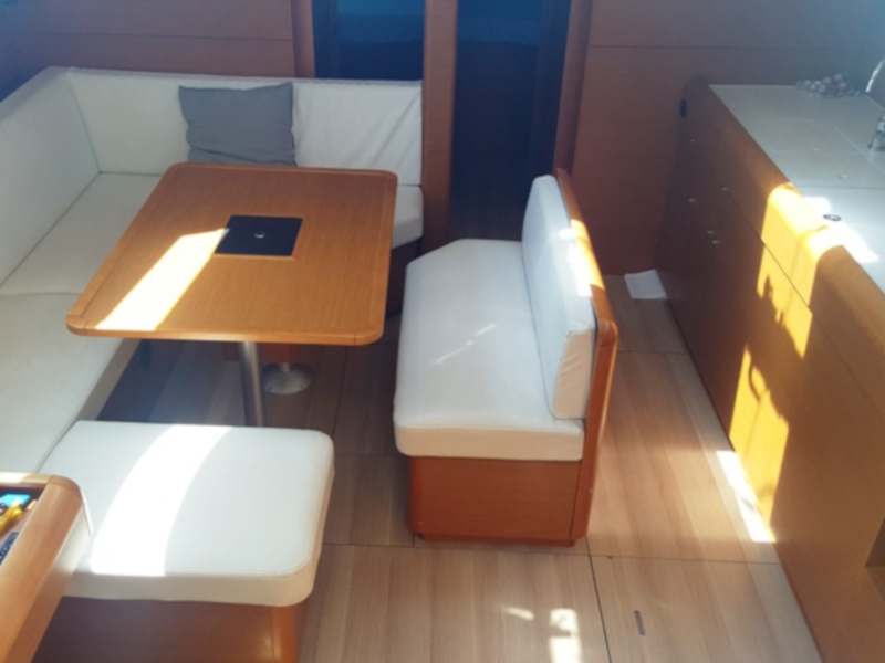 S/Y - Sun Odyssey 479 - 4 Cabins - Built 2016