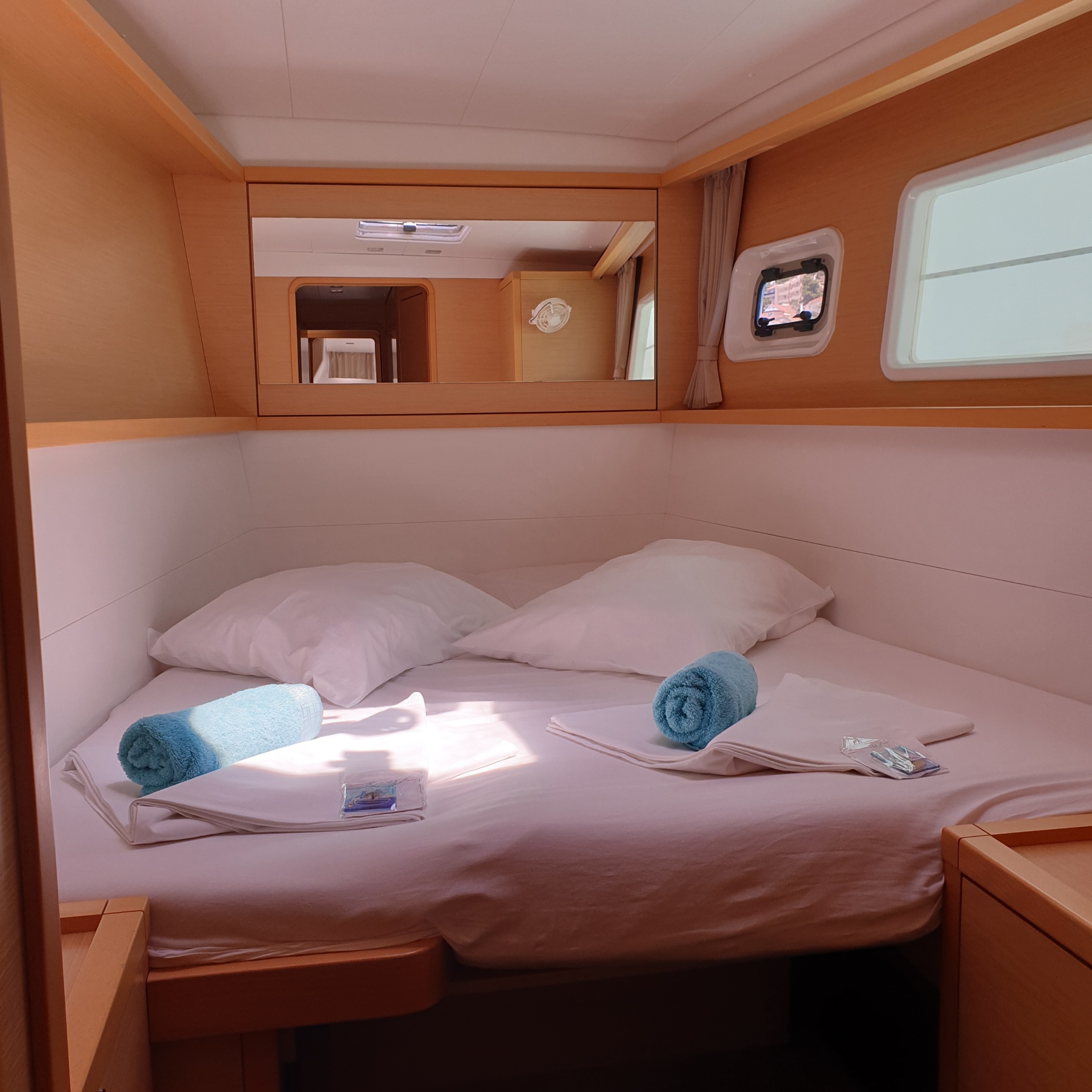 фото Lagoon 450 7