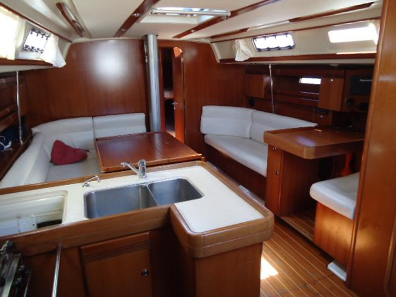 foto Dufour 44 Performance 3