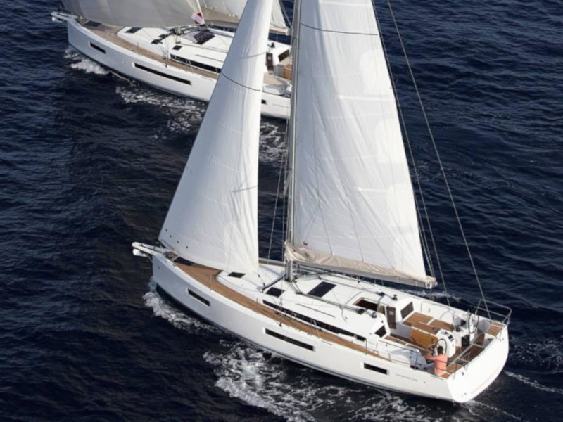 صور Sun Odyssey 440 11